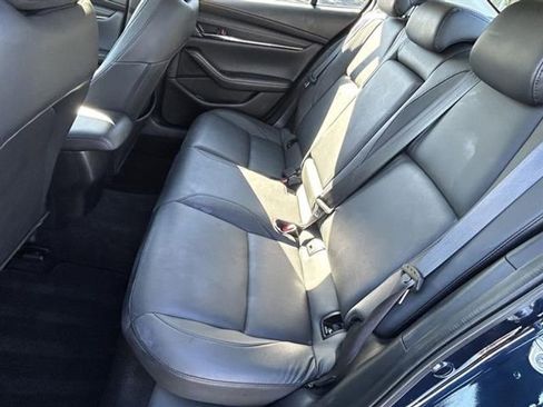 Used 2024 MAZDA MAZDA3 s image 24