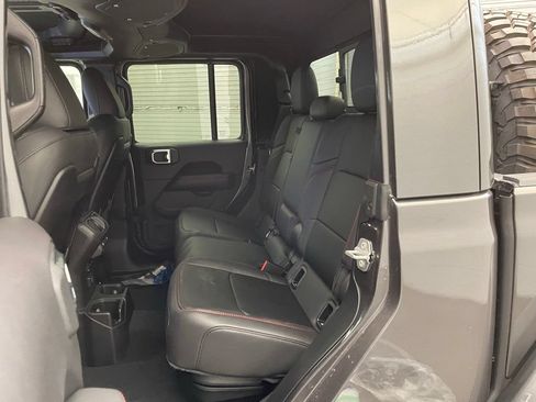 New 2026 Jeep Gladiator Rubicon AWD/4WD image 23