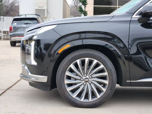 Used 2025 Hyundai Palisade Calligraphy image 10