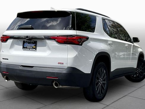 Used 2023 Chevrolet Traverse RS FWD image 13