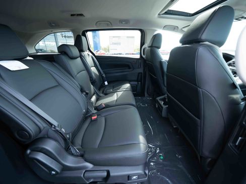 New 2026 Honda Odyssey EX-L image 25