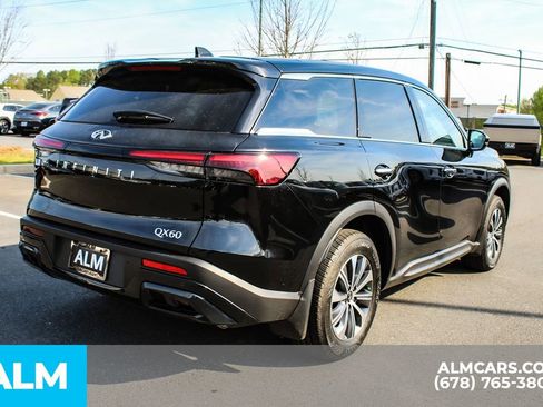 Used 2025 INFINITI QX60 Pure image 6