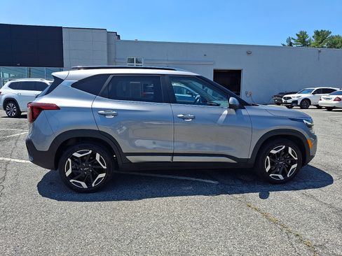 Used 2025 Kia Seltos SX AWD/4WD image 7