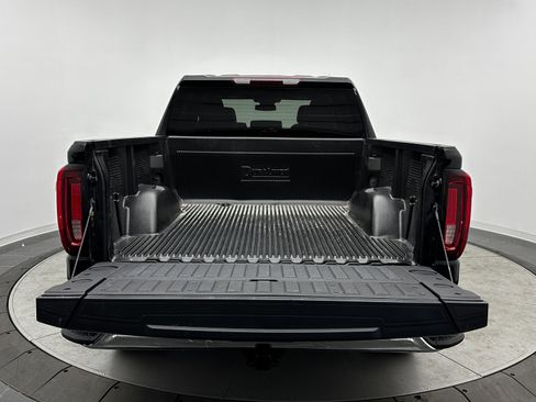 Used 2026 GMC Sierra 1500 SLT RWD image 32
