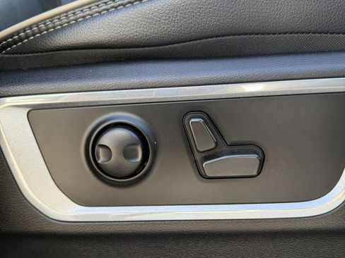 Used 2022 RAM 1500 Laramie image 29