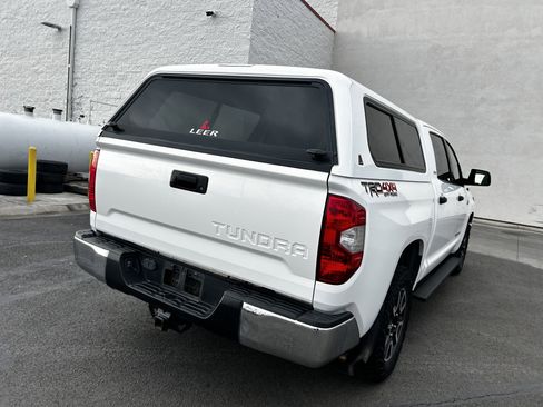 Used 2018 Toyota Tundra SR5 w/ TRD Off Road Package image 5