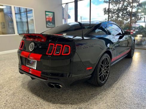 Used 2013 Ford Mustang Shelby GT500 RWD image 11