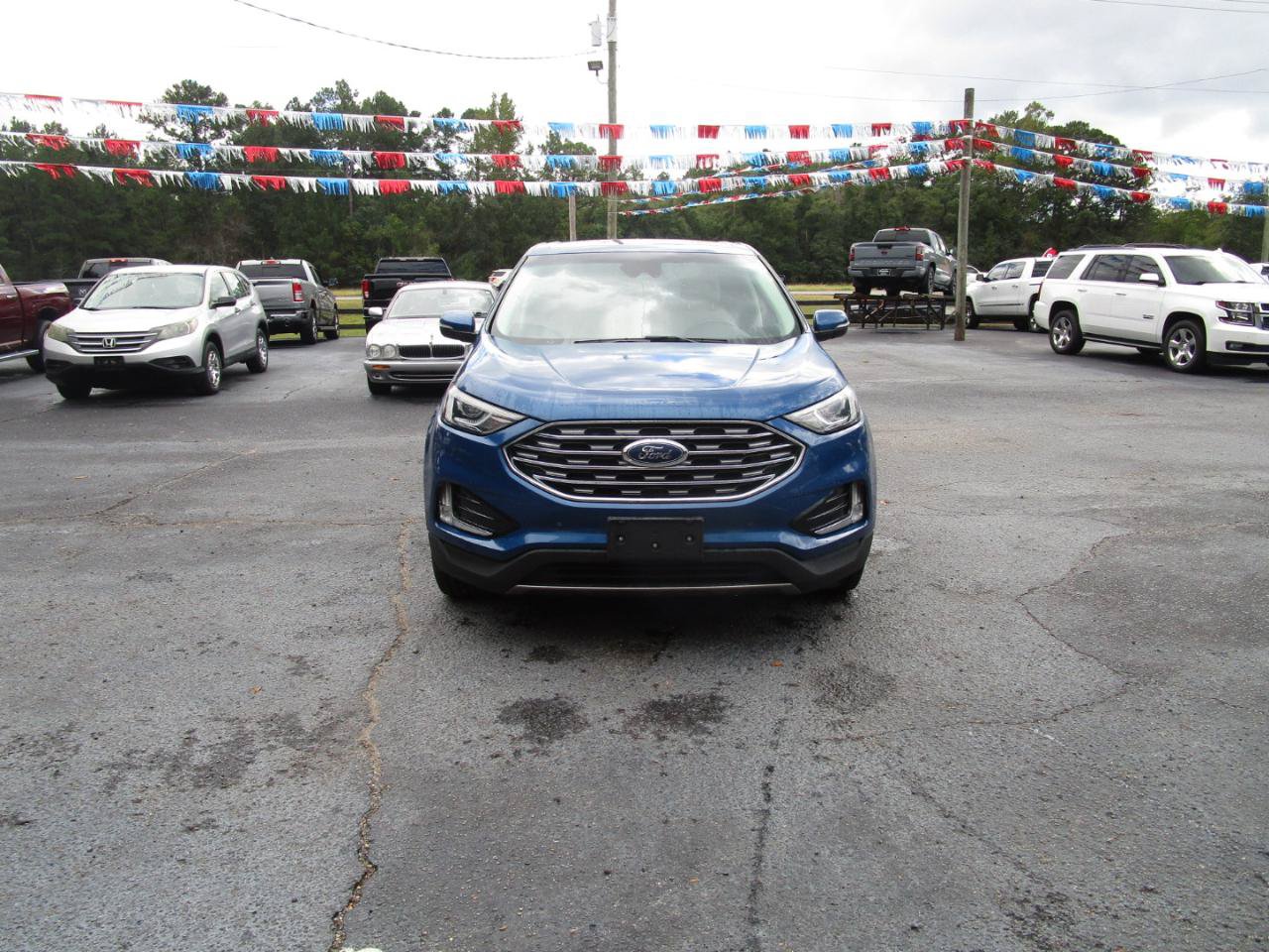 Used 2021 Ford Edge Titanium w/ Cargo Accessory Package FWD image 6