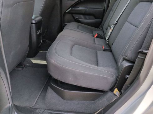 Used 2020 Chevrolet Colorado LT w/ LT Convenience Package image 19