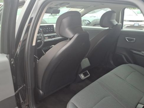 Used 2025 Kia K4 FWD image 9