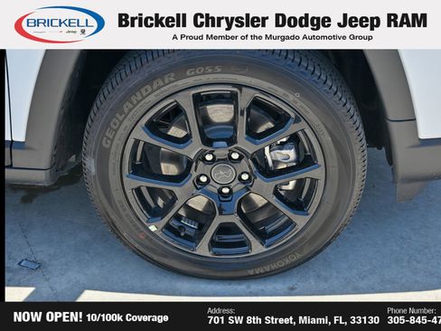 Used 2026 Jeep Compass Latitude AWD/4WD image 35