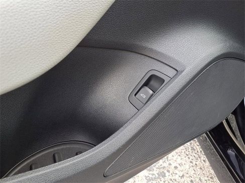 Used 2018 Audi A3 2.0T Premium Plus w/ Premium Plus Package image 38