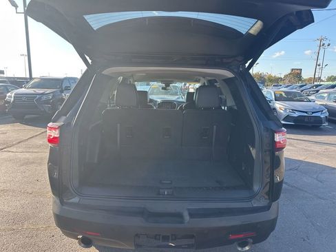 Used 2021 Chevrolet Traverse RS image 22