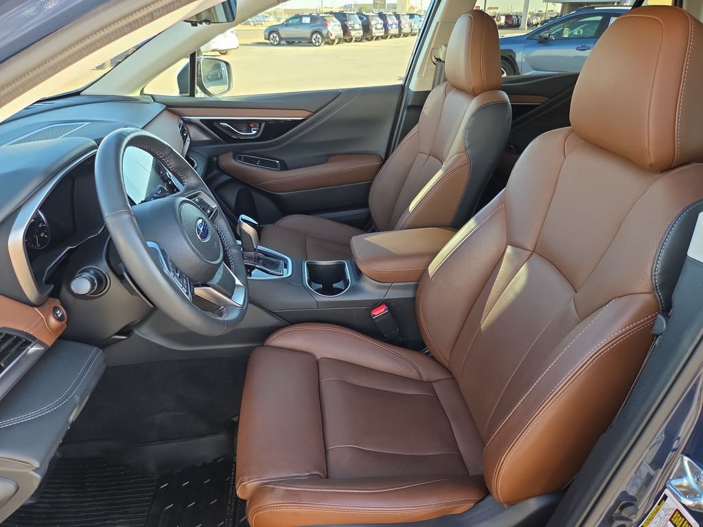 Used 2024 Subaru Outback Touring AWD/4WD image 16