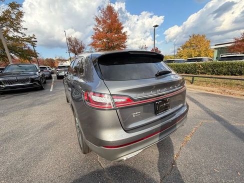 Certified 2022 Lincoln Nautilus Reserve w/ Equipment Group 201A image 6