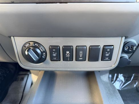 Used 2017 Nissan Frontier SV w/ SV Value Truck Package image 24