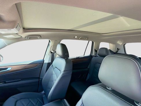 New 2026 Volkswagen Atlas SE FWD image 27
