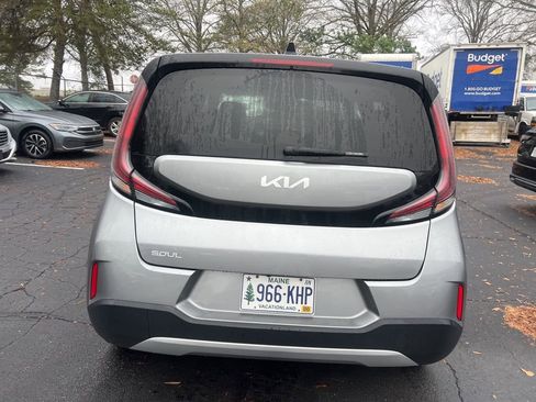 Used 2024 Kia Soul LX w/ Option Group 015 image 6
