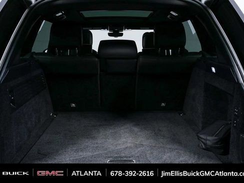 Used 2019 Land Rover Range Rover Long Wheelbase Supercharged image 29