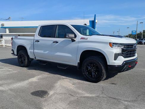 Certified 2024 Chevrolet Silverado 1500 LT Trail Boss w/ Convenience Package II AWD/4WD image 2