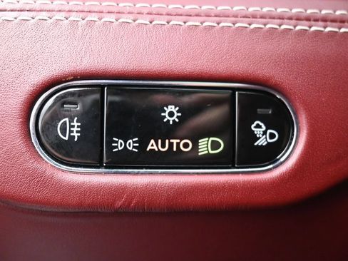 Used 2020 Bentley Flying Spur W12 AWD/4WD image 20