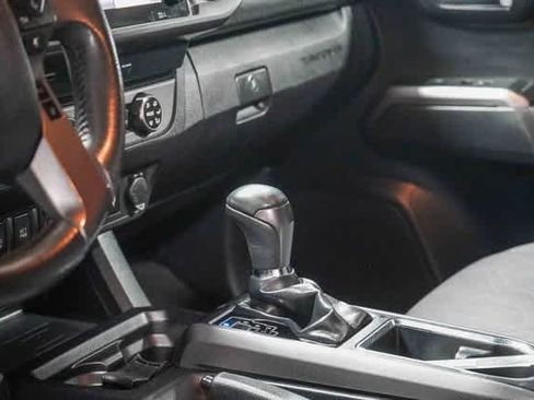 Used 2019 Toyota Tacoma TRD Sport w/ Technology Package image 23