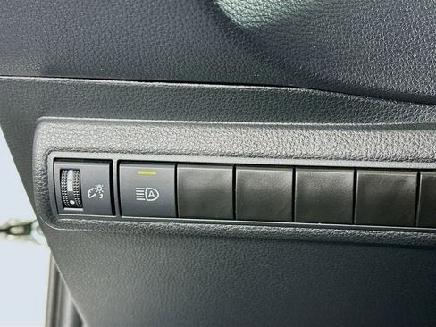 Used 2024 Toyota Corolla LE FWD image 16