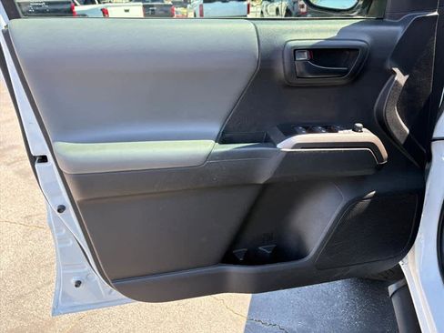 Used 2023 Toyota Tacoma SR5 image 21