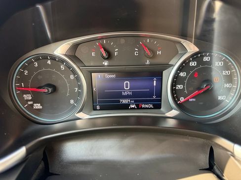 Used 2020 Chevrolet Equinox LT FWD image 13