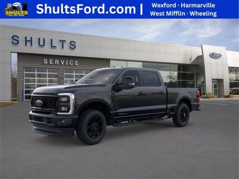New 2026 Ford F250 Lariat w/ Black Appearance Package image 1