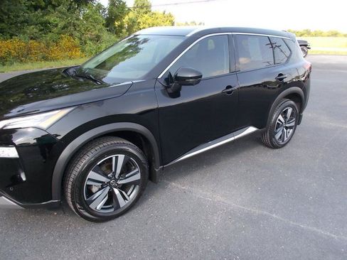 Used 2021 Nissan Rogue SL w/ Premium Package FWD image 7