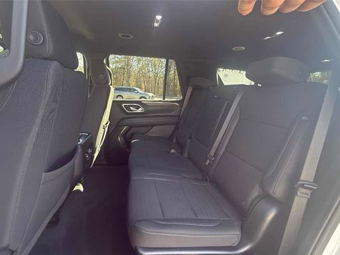 Used 2023 Chevrolet Tahoe LS image 12