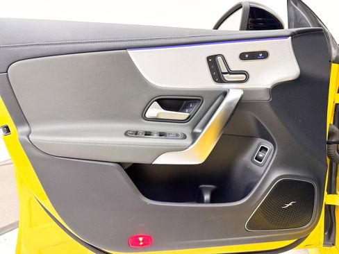 Used 2020 Mercedes-Benz CLA 250 CLA 250 image 29