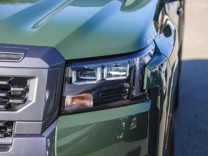 New 2026 Nissan Frontier SV w/ Tow Package