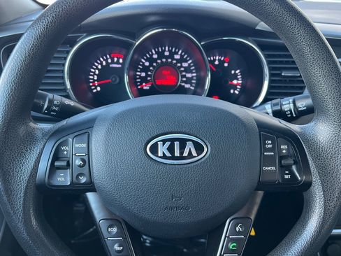 Used 2011 Kia Optima LX w/ Convenience Pkg image 21