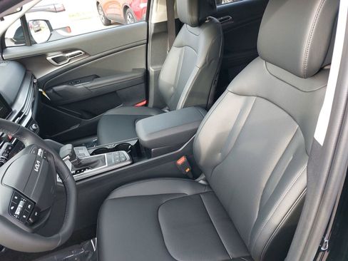 New 2026 Kia Sportage EX w/ EX Panorama Roof Package image 15