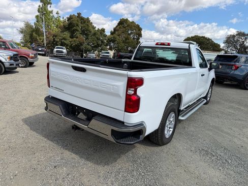 Used 2025 Chevrolet Silverado 1500 W/T RWD image 5
