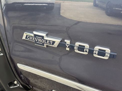 Used 2018 Chevrolet Silverado 1500 LTZ Z71 w/ Centennial Edition AWD/4WD image 19