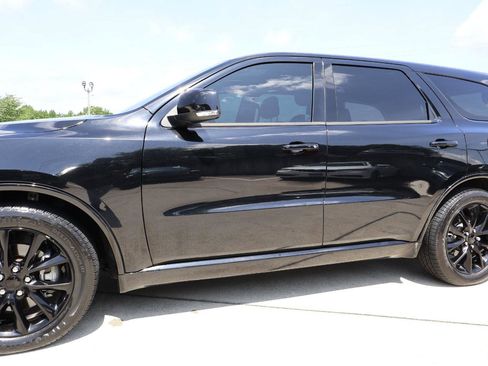 Used 2017 Dodge Durango R/T w/ Blacktop Package RWD image 36