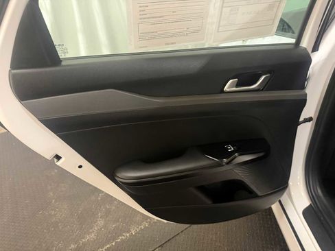 Used 2023 Kia K5 GT-Line image 23