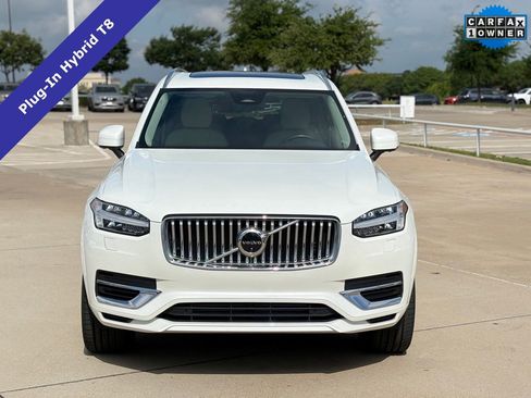Certified 2023 Volvo XC90 T8 Plus AWD/4WD image 5
