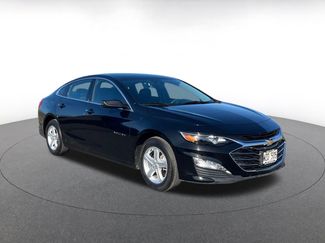 Used 2024 Chevrolet Malibu LT video 1