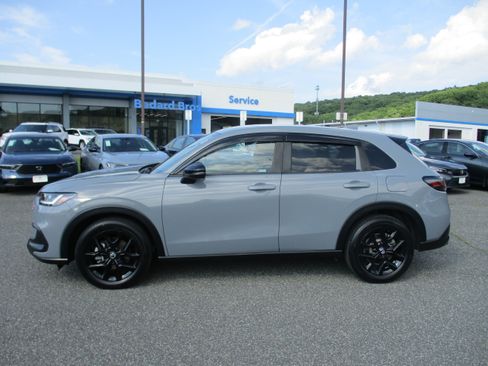 Certified 2024 Honda HR-V Sport image 8