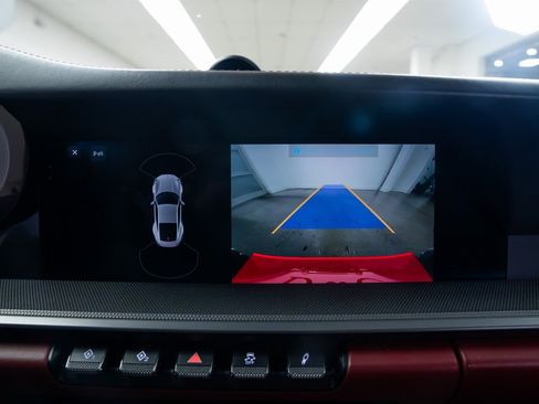 Used 2020 Porsche 911 Carrera S image 13