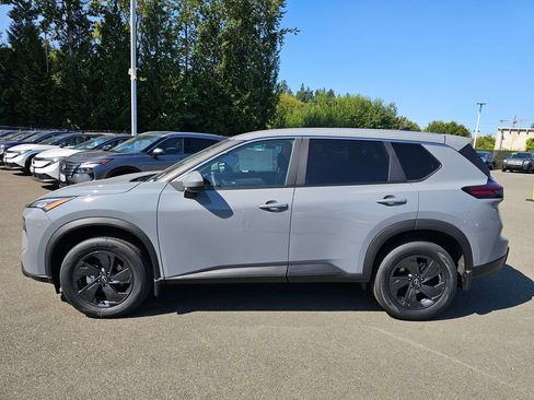 New 2026 Nissan Rogue SV w/ Cold Weather Package AWD/4WD image 2