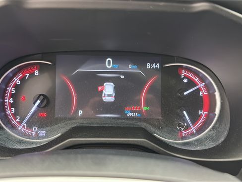 Used 2023 Toyota RAV4 XLE w/ Convenience Package AWD/4WD image 16