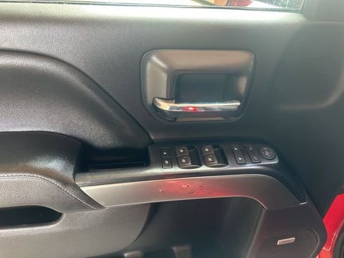 Used 2018 Chevrolet Silverado 1500 LT w/ All Star Edition image 13