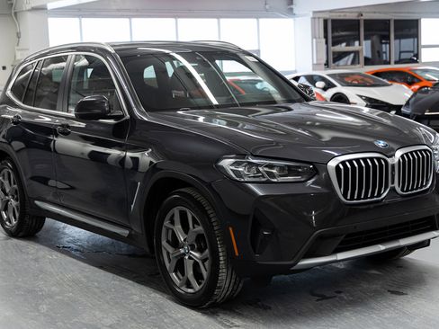Used 2024 BMW X3 xDrive30i w/ Premium Package w/ZPA image 6