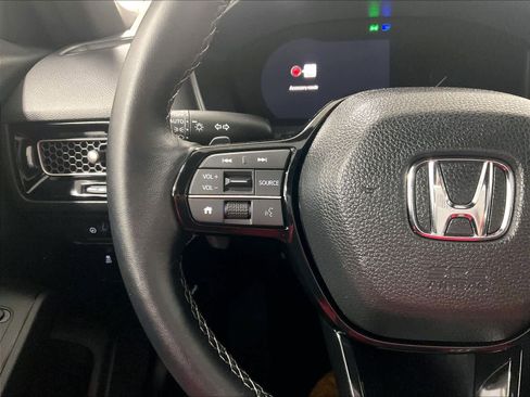 Used 2025 Honda Civic Sport image 22