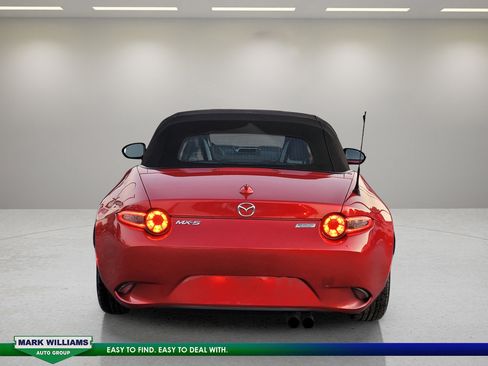 Used 2016 MAZDA MX-5 Miata Grand Touring image 5